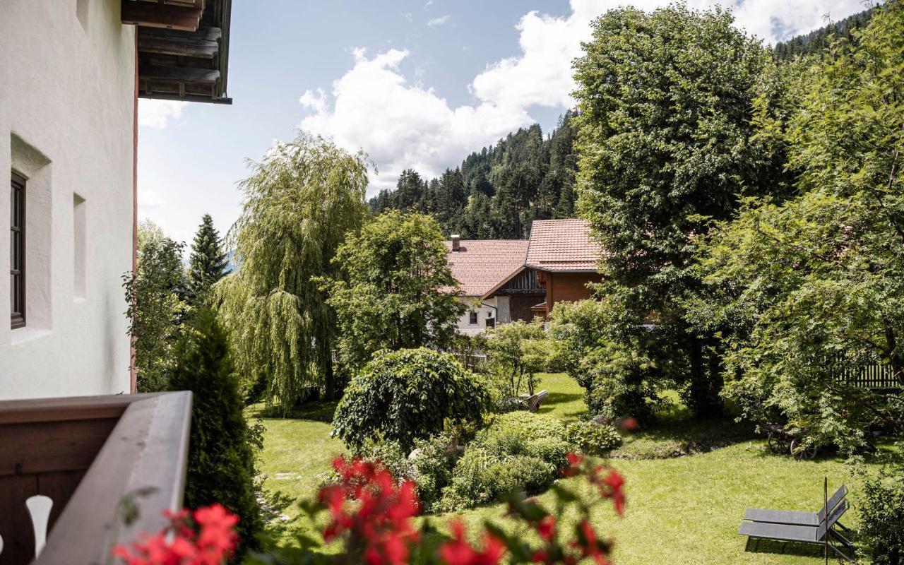 Strasserwirt - Ansitz Zu Tirol Штрассен Екстер'єр фото